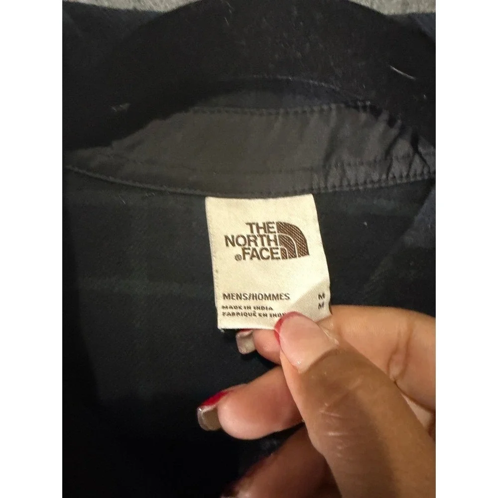 The North Face Mens Plaid Flannel Button Down Shirt Navy Green‎ Size Medium